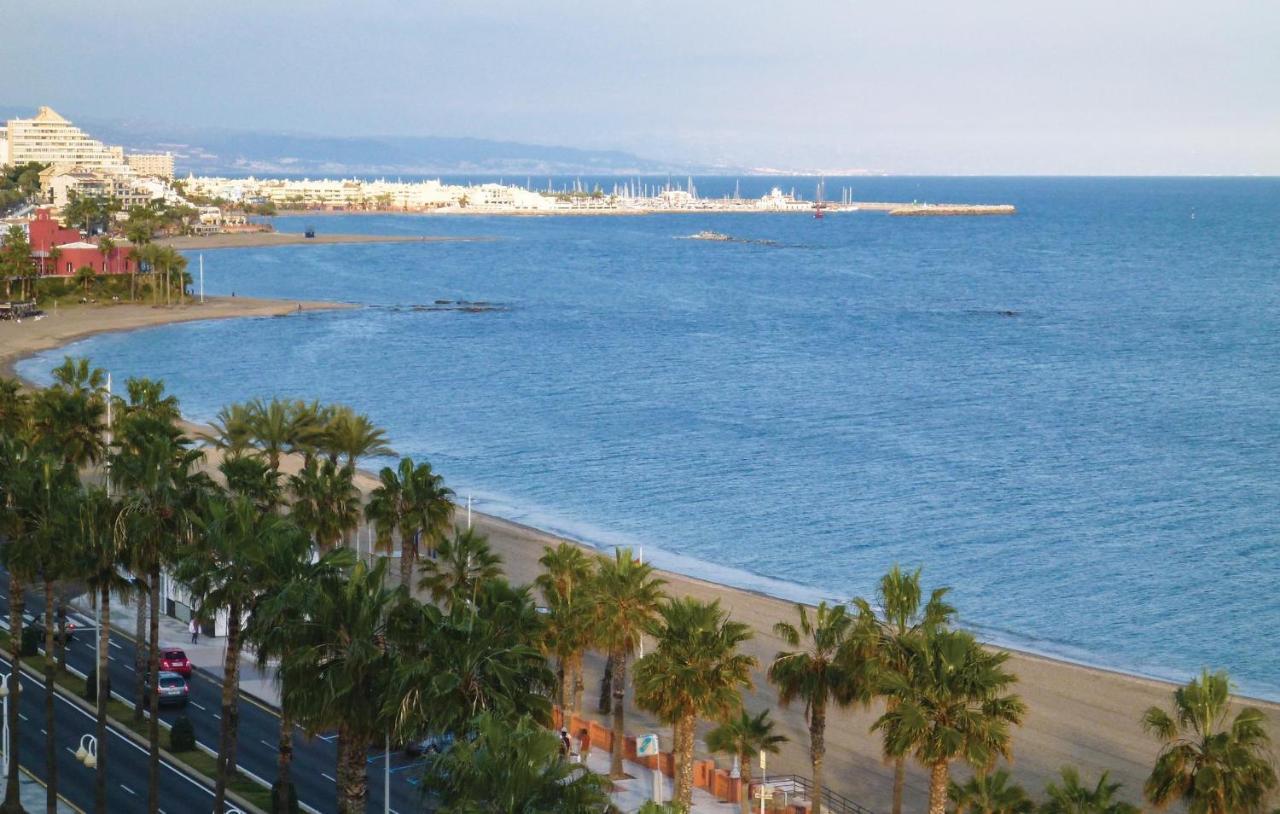 Nice Apartment In Benalmdena Costa With 1 Bedrooms, Wifi And Outdoor Swimming Pool