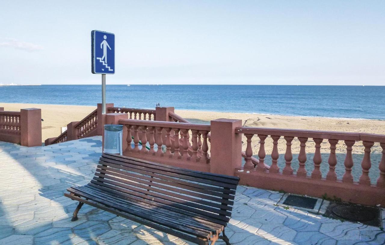 Nice Apartment In Benalmdena Costa With 1 Bedrooms, Wifi And Outdoor Swimming Pool